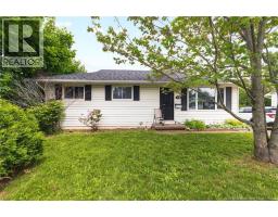 318 Canterbury Drive, Fredericton, New Brunswick
