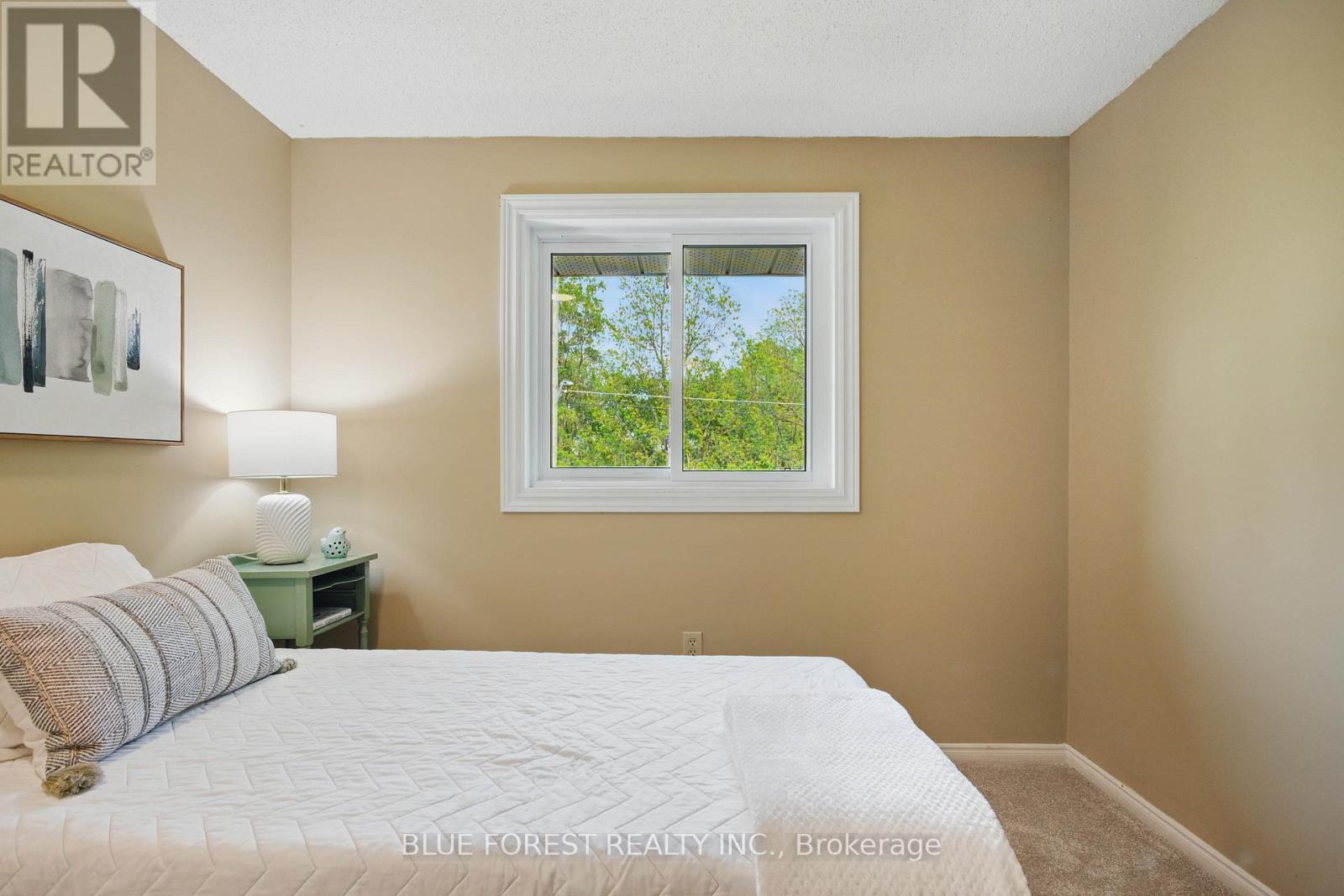 82 - 1990 Wavell Street, London East, Ontario  N5V 4N5 - Photo 34 - X12446175