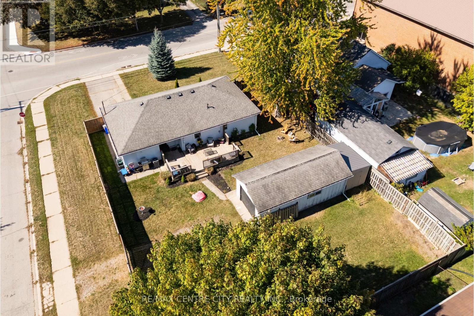 103 Caverly Road, Aylmer, Ontario  N5H 2P6 - Photo 32 - X12446180