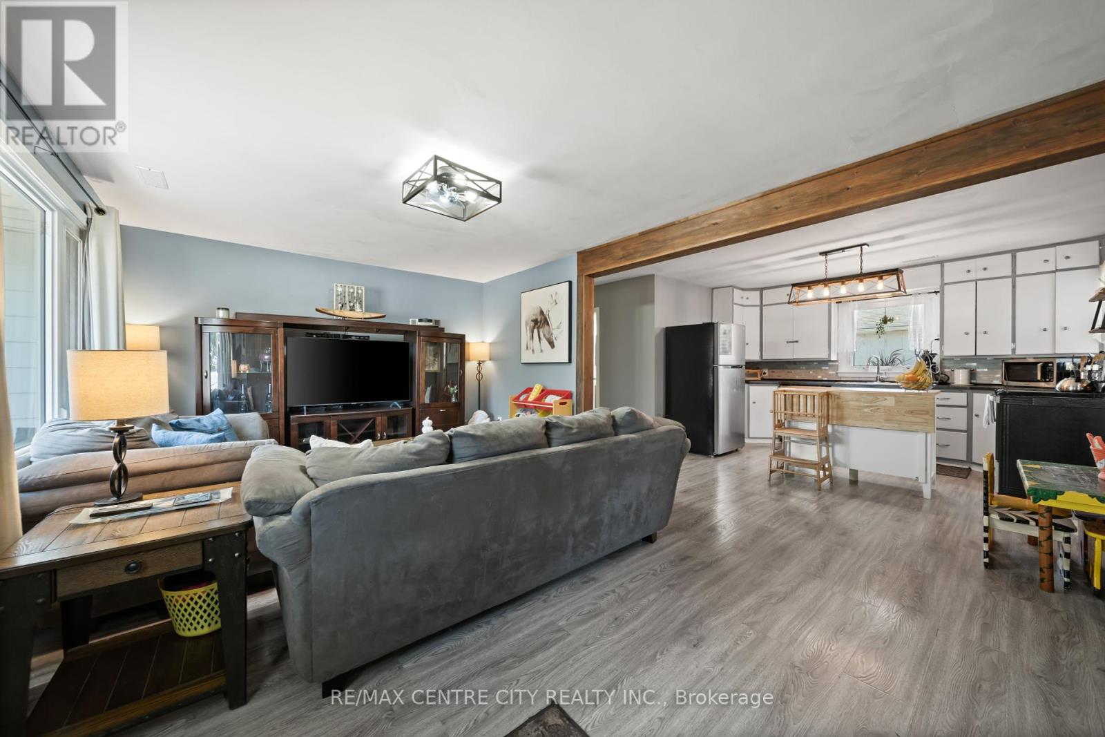 103 Caverly Road, Aylmer, Ontario  N5H 2P6 - Photo 5 - X12446180