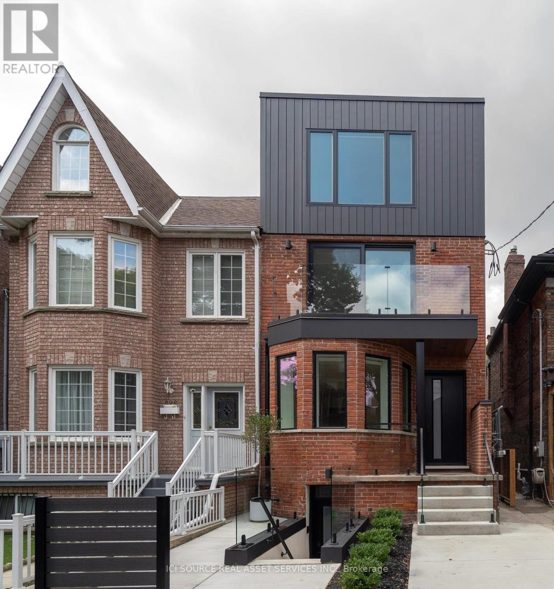 4 - 328 SHAW STREET, Toronto, Ontario