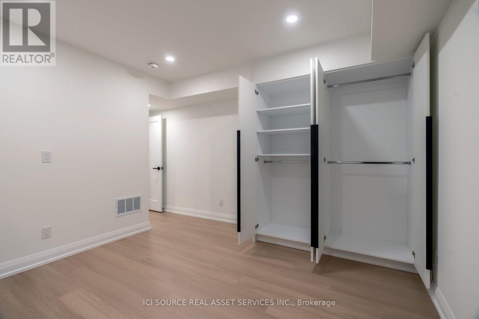 4 - 328 Shaw Street, Toronto, Ontario  M6J 2X2 - Photo 18 - C12446146