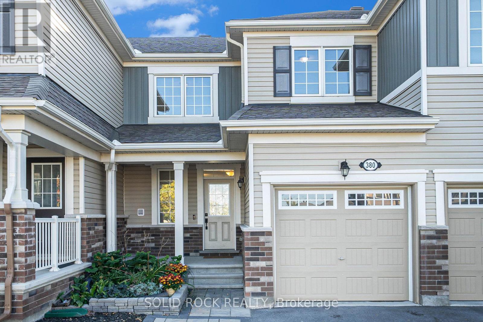 380 ROUNCEY ROAD, Ottawa, Ontario
