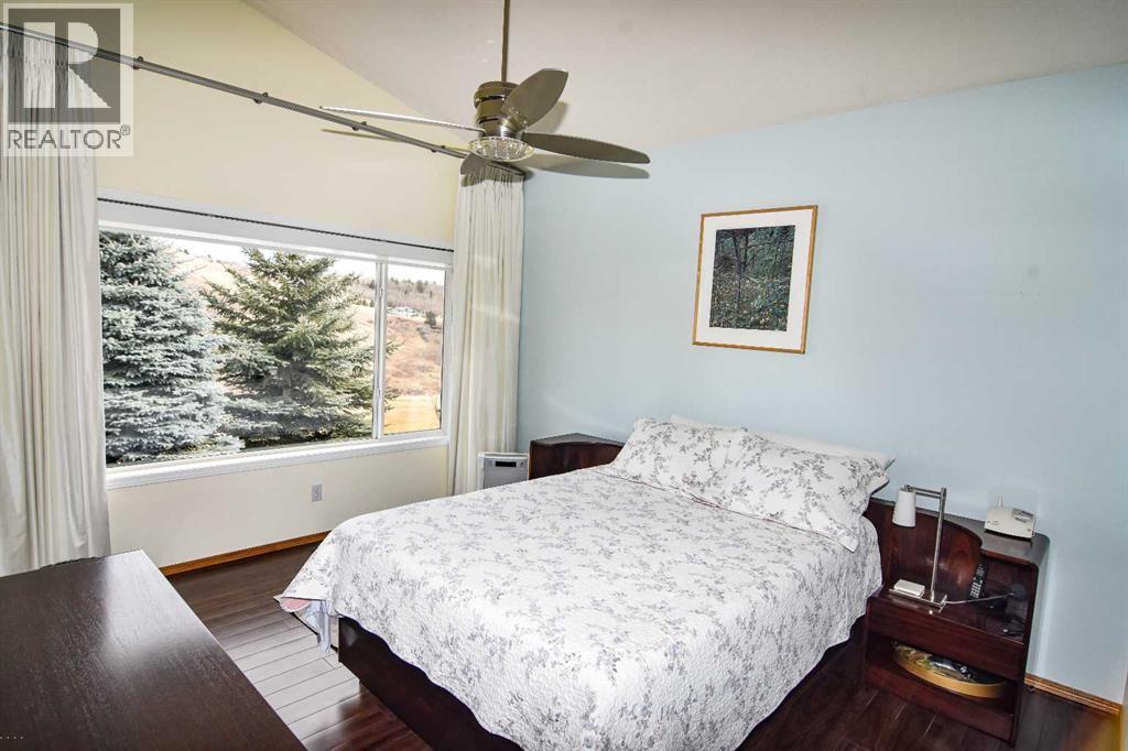 91 Gleneagles Terrace, Cochrane, Alberta  T4C 1W5 - Photo 14 - A2258407