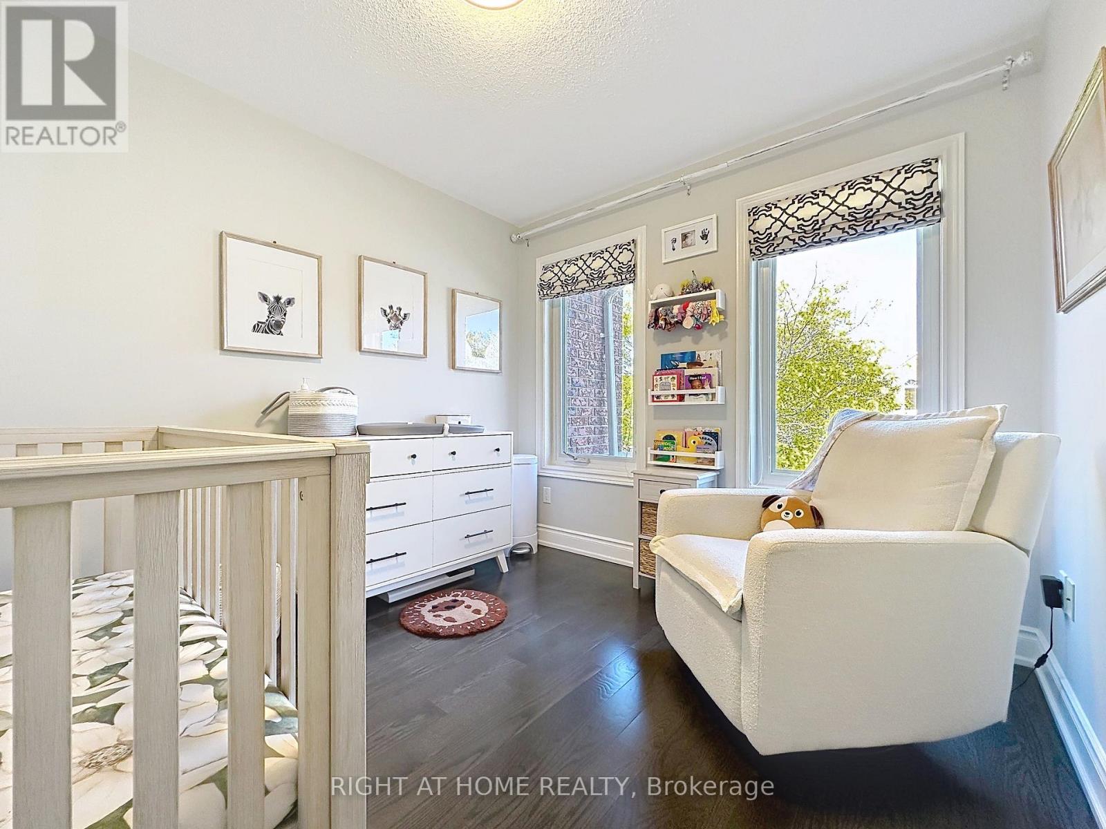77 Gauguin Avenue, Vaughan, Ontario  L4J 9J4 - Photo 11 - N12446143