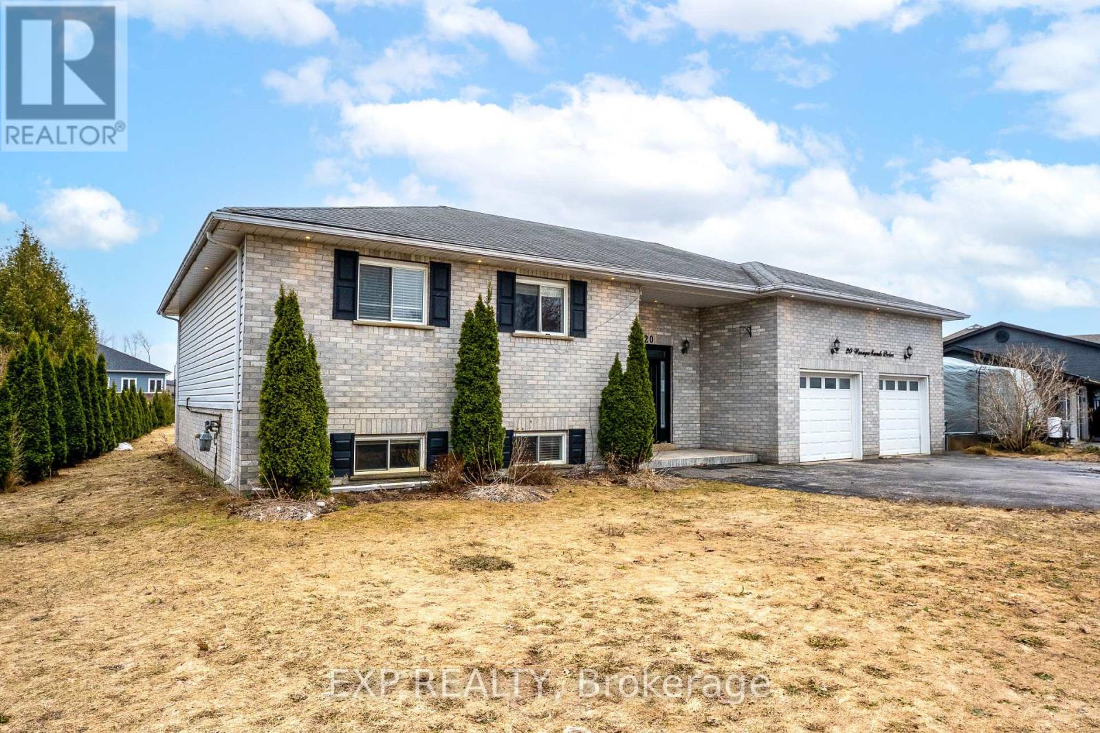 20 Wasaga Sands Drive, Wasaga Beach, Ontario  L9Z 1J6 - Photo 5 - S12446164