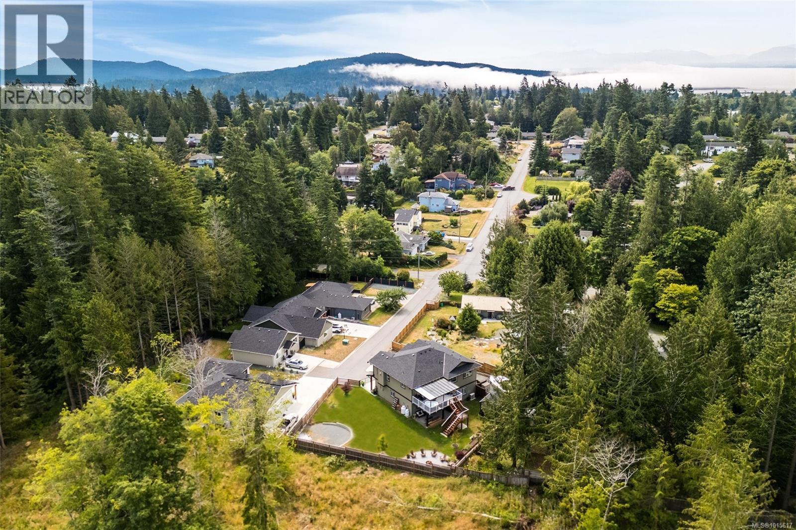 6710 Helgesen Rd, Sooke, British Columbia  V9Z 0V6 - Photo 2 - 1015617