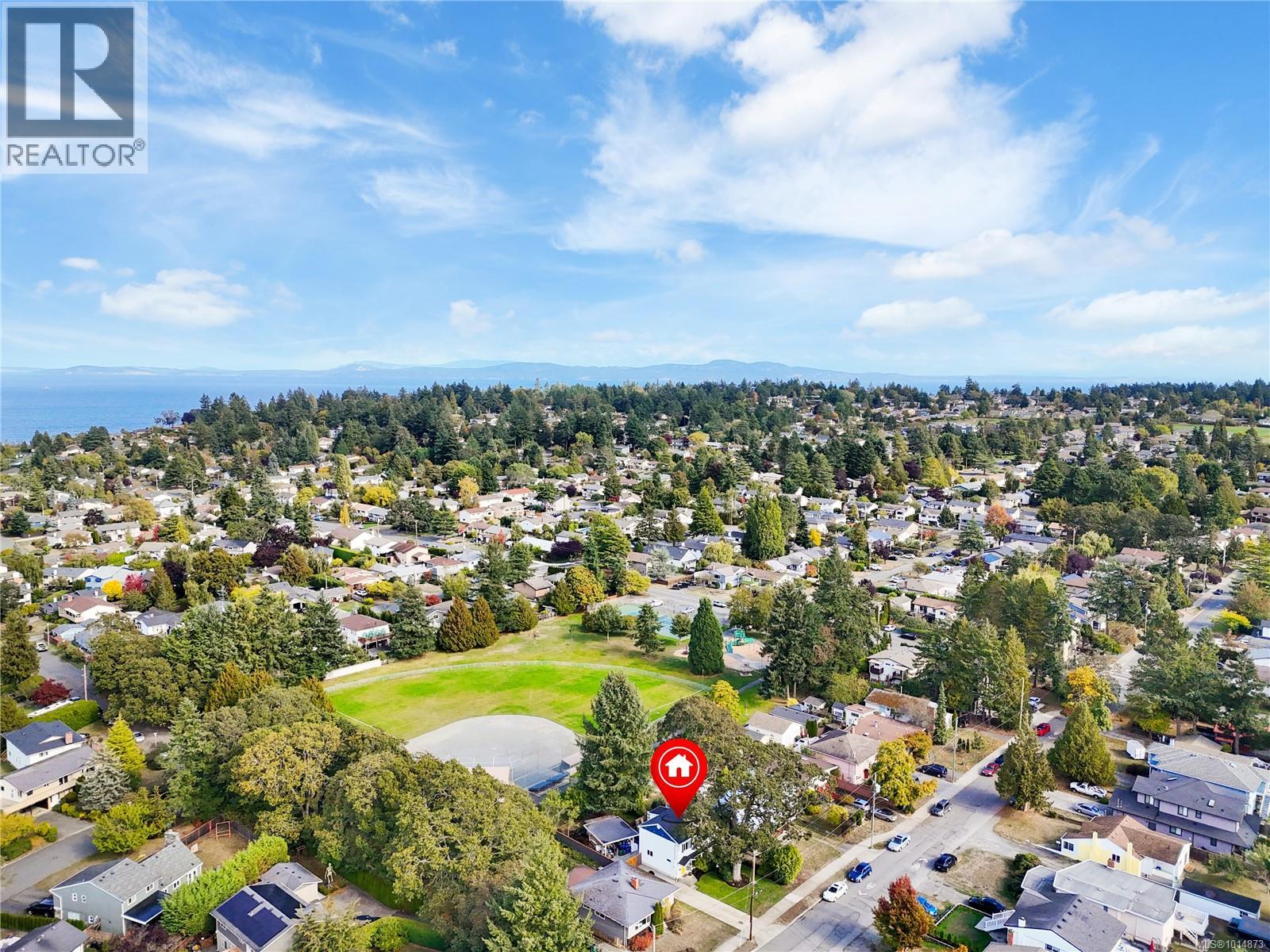 1564 San Juan Ave, Saanich, British Columbia  V8N 2L5 - Photo 2 - 1014873
