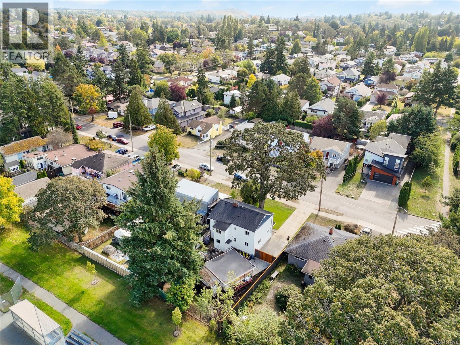 1564 San Juan Ave, Saanich, British Columbia  V8N 2L5 - Photo 31 - 1014873