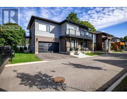 1 - 121 FIDDLERS GREEN ROAD, Hamilton, Ontario