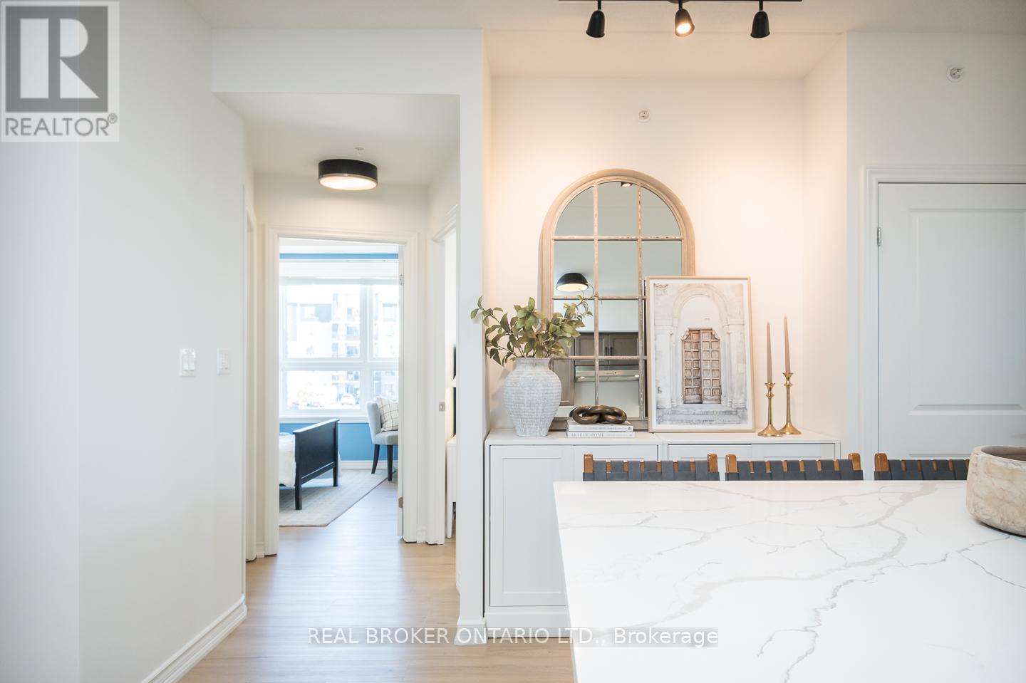 302 - 650 Sauve Street, Milton, Ontario  L9T 9A8 - Photo 7 - W12446142
