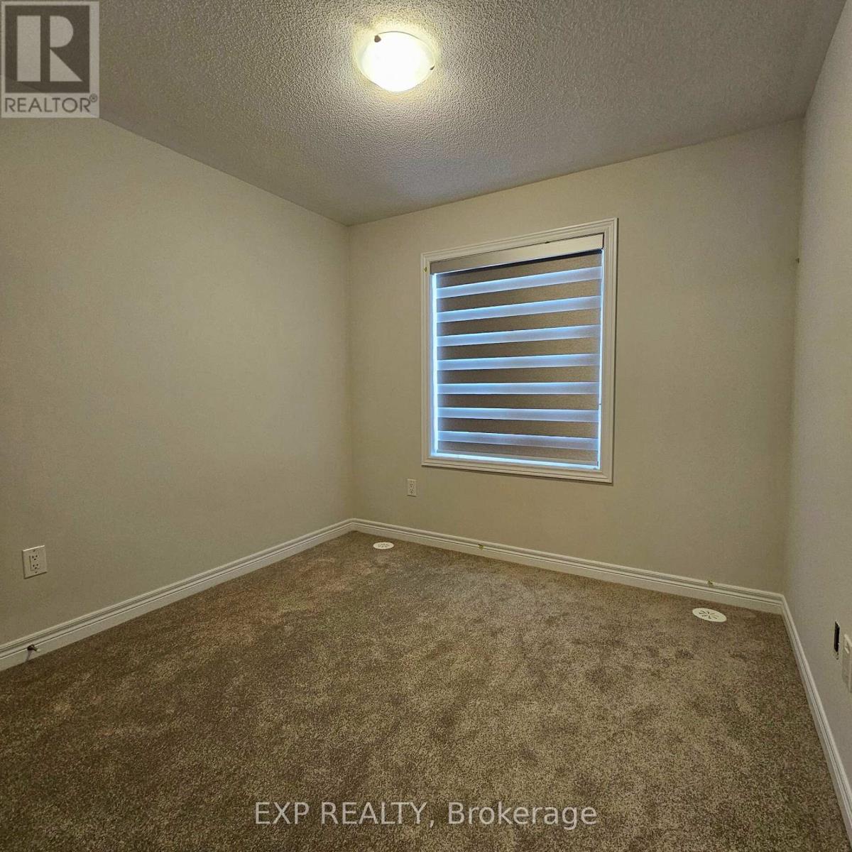 104 Grassbank Road, Brampton, Ontario  L6R 4E7 - Photo 15 - W12446148