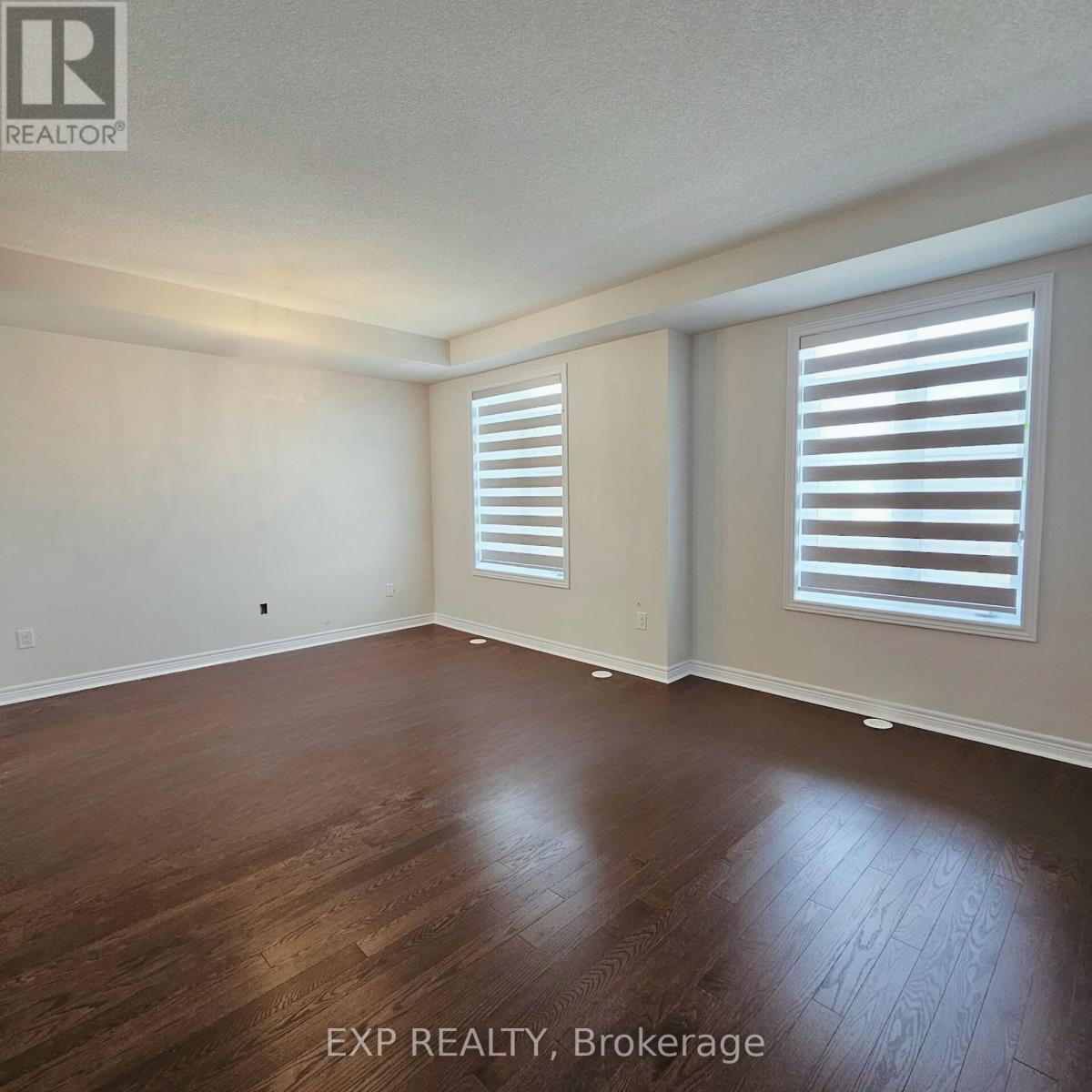 104 Grassbank Road, Brampton, Ontario  L6R 4E7 - Photo 9 - W12446148