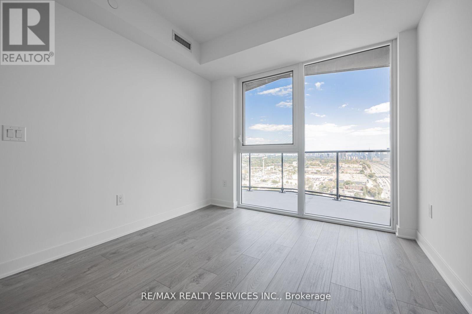 2007 - 36 Zorra Street, Toronto, Ontario  M8Z 0G5 - Photo 18 - W12446156