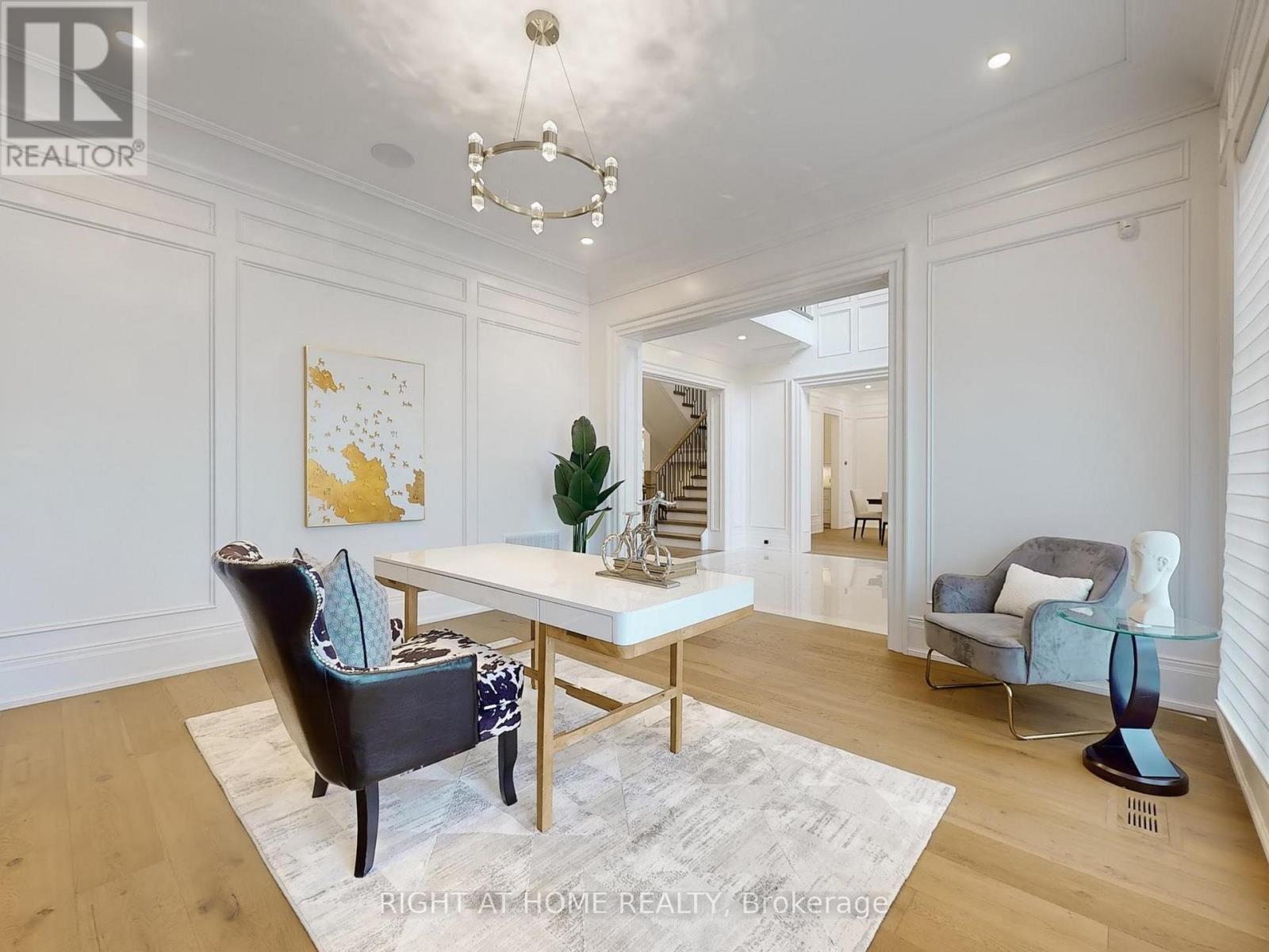 172 Burgundy Drive, Oakville, Ontario  L6J 4G1 - Photo 7 - W12446159
