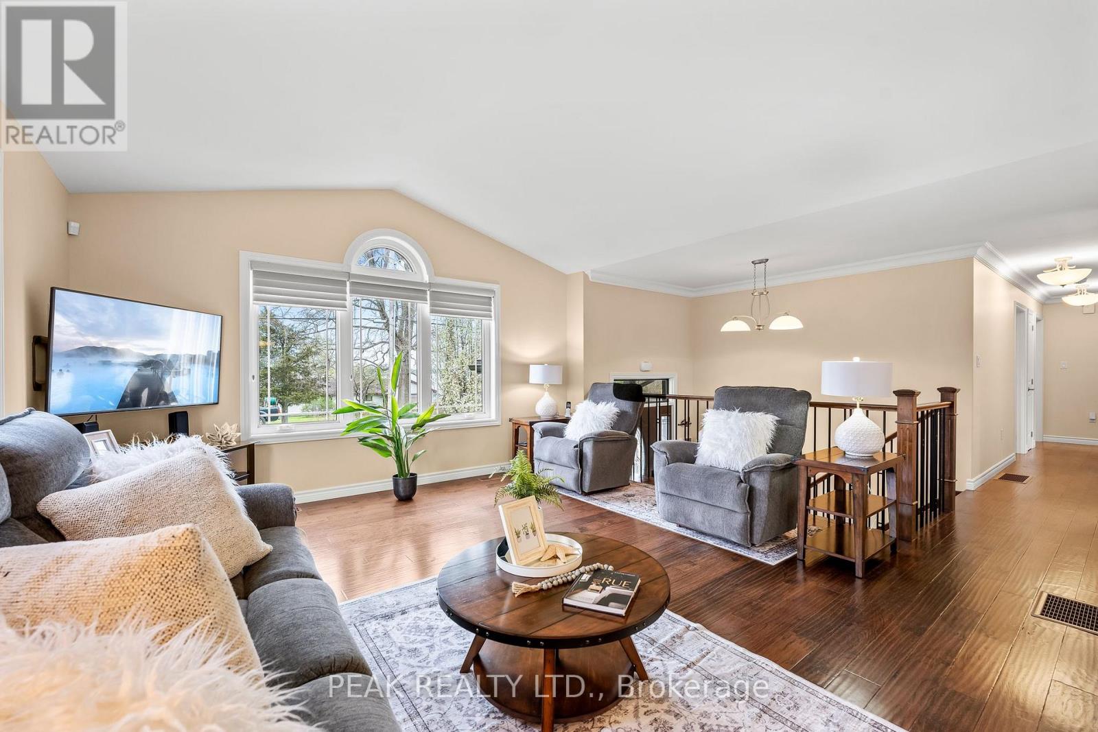 116 Prinyers Cove Crescent, Prince Edward County, Ontario  K0K 2T0 - Photo 12 - X12434124