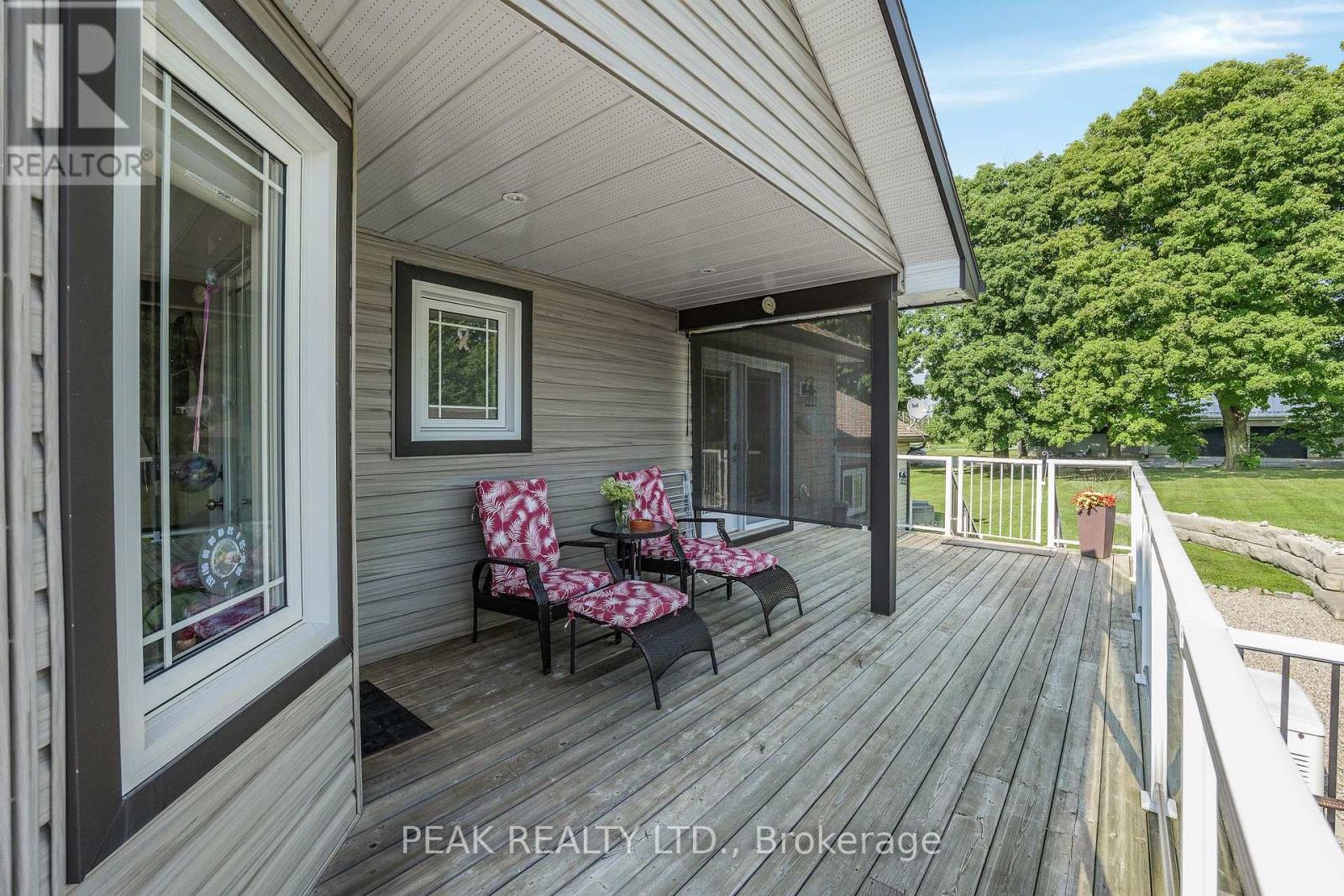 116 Prinyers Cove Crescent, Prince Edward County, Ontario  K0K 2T0 - Photo 37 - X12434124