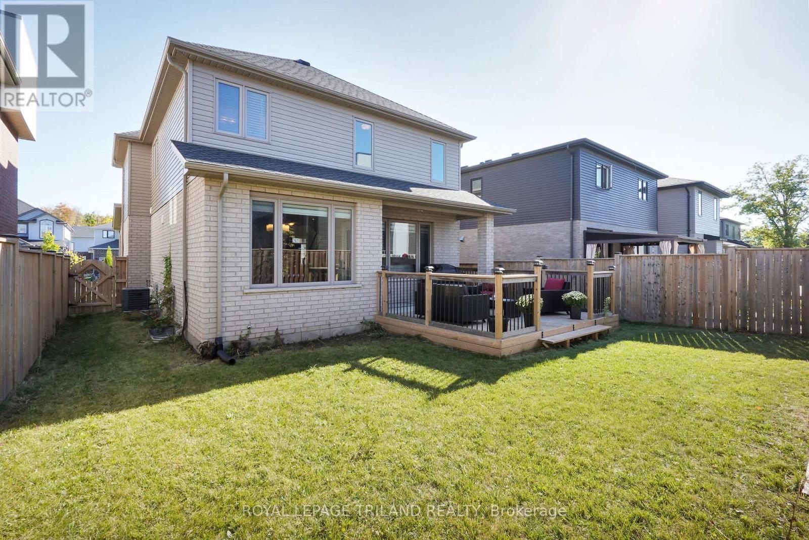 521 Sophia Crescent, London North, Ontario  N6H 5L4 - Photo 43 - X12435035