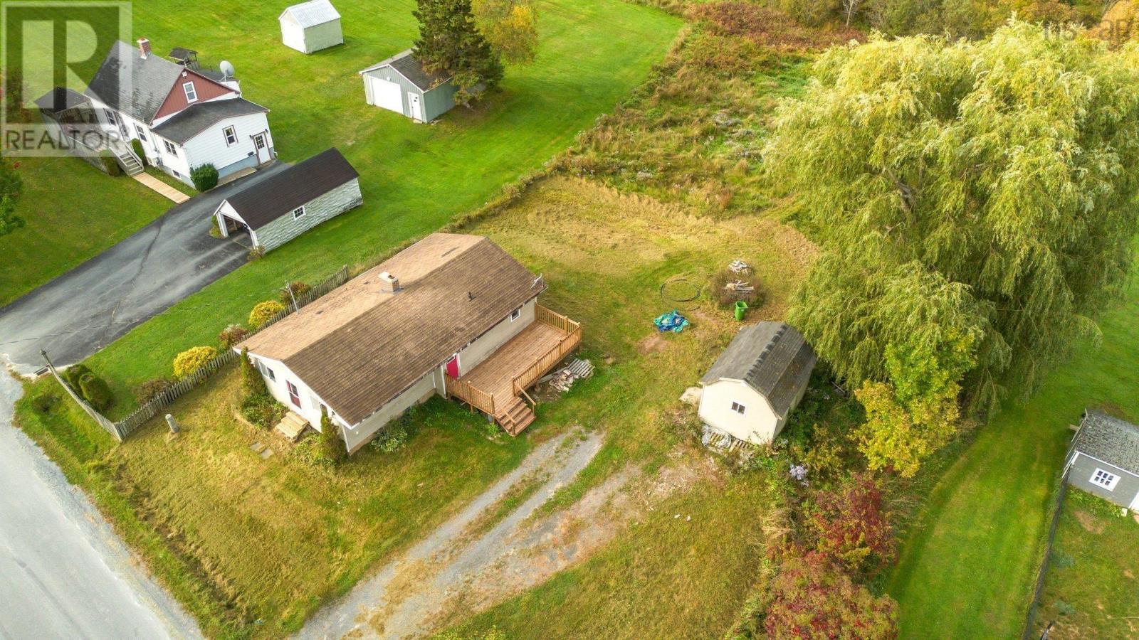 61 Dunlop Road, Brooklyn, Nova Scotia  B0N 2A0 - Photo 31 - 202522343