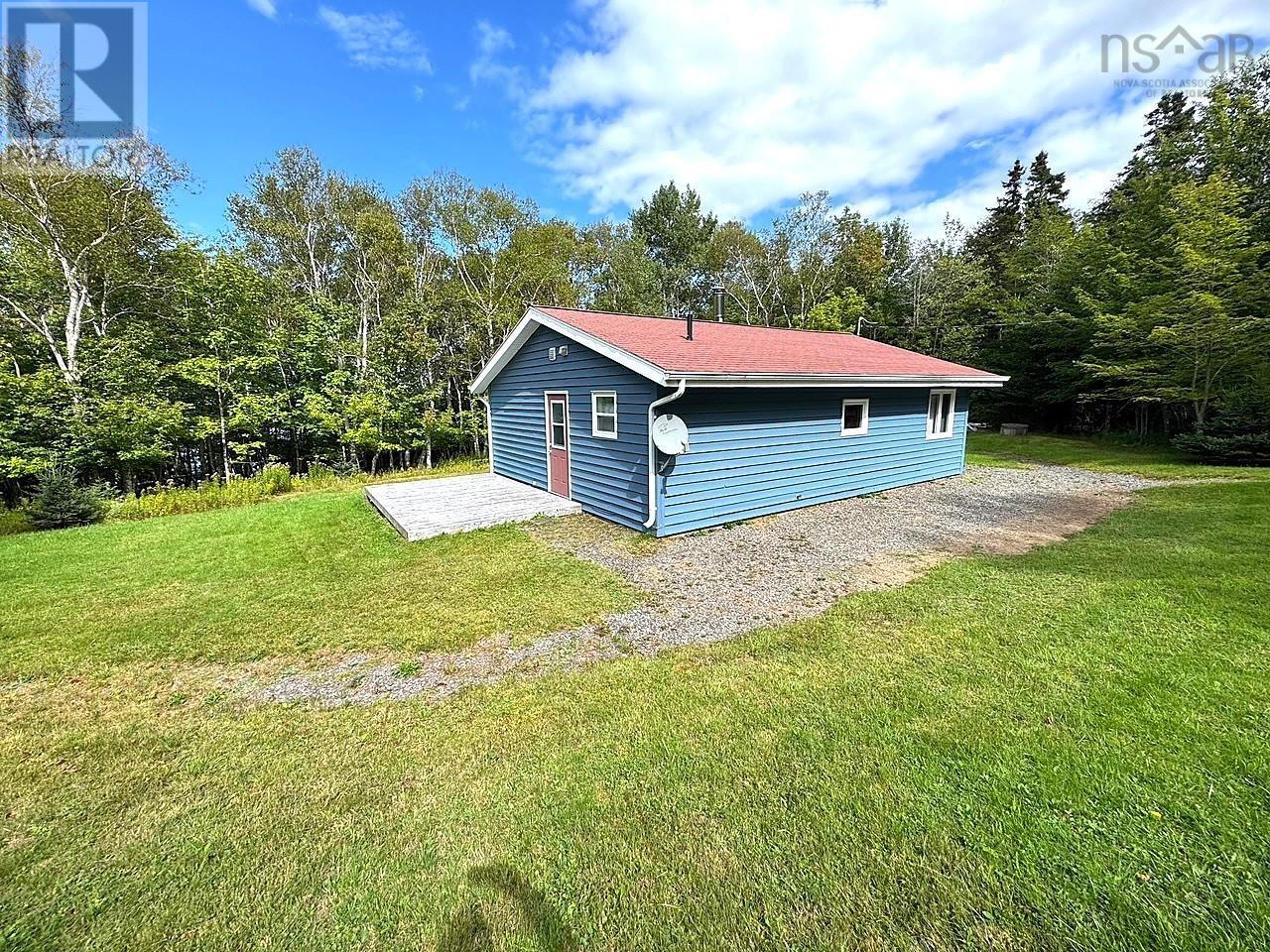 5735 West Bay Rd, Roberta, Nova Scotia  B0E 3K0 - Photo 10 - 202523324
