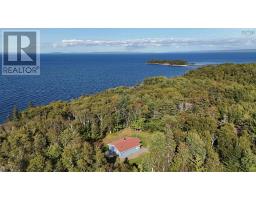 5735 West Bay Rd, Roberta, Ca