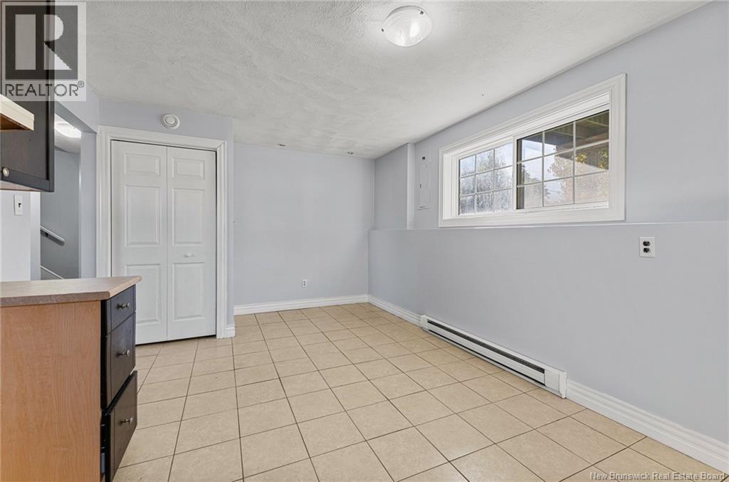 42-44 Meadowdale, Moncton, New Brunswick  E1G 1N5 - Photo 19 - NB127996