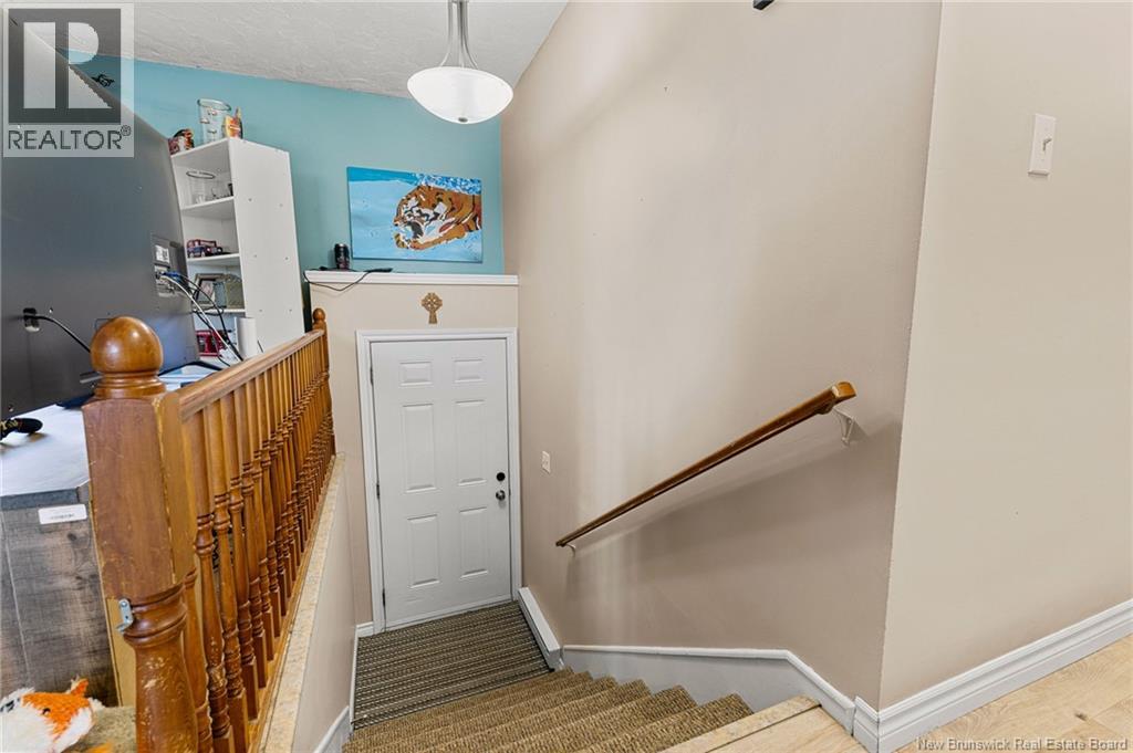 42-44 Meadowdale, Moncton, New Brunswick  E1G 1N5 - Photo 3 - NB127996