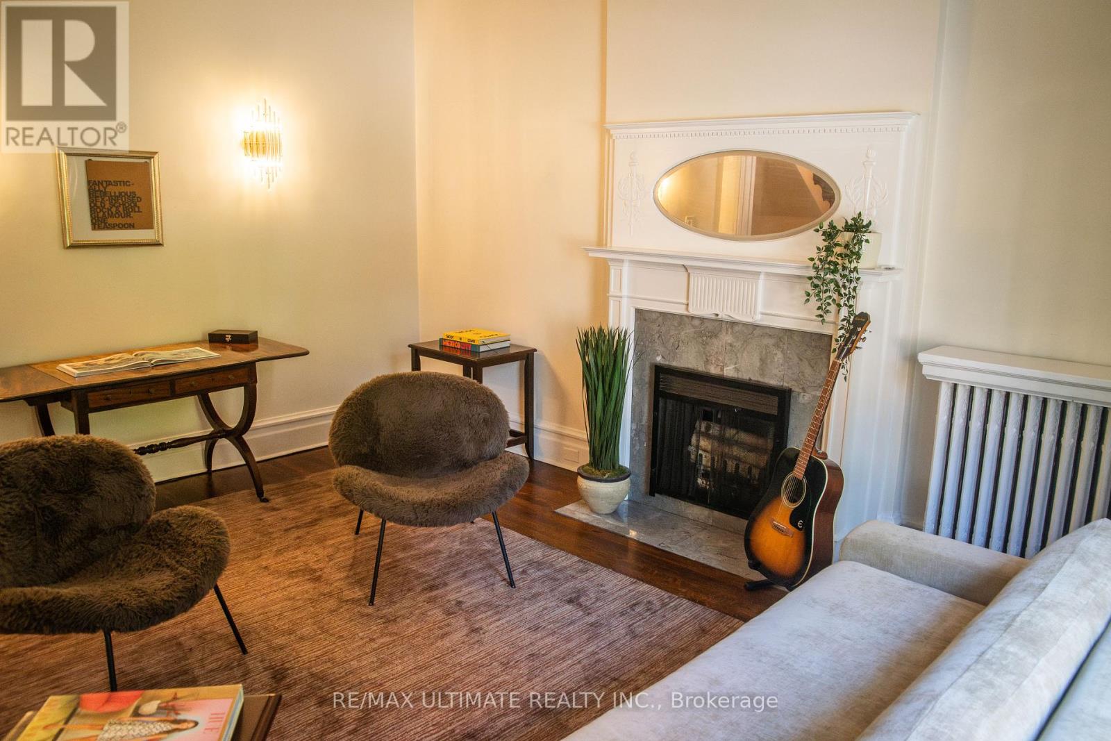 25 Chicora Avenue, Toronto, Ontario  M5R 1T7 - Photo 10 - C12446183