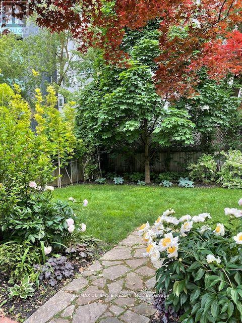 25 Chicora Avenue, Toronto, Ontario  M5R 1T7 - Photo 33 - C12446183