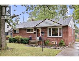 2555 VIRGINIA PARK, Windsor, Ontario