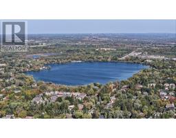 18 - 6 SAYERS LANE, Richmond Hill, Ontario