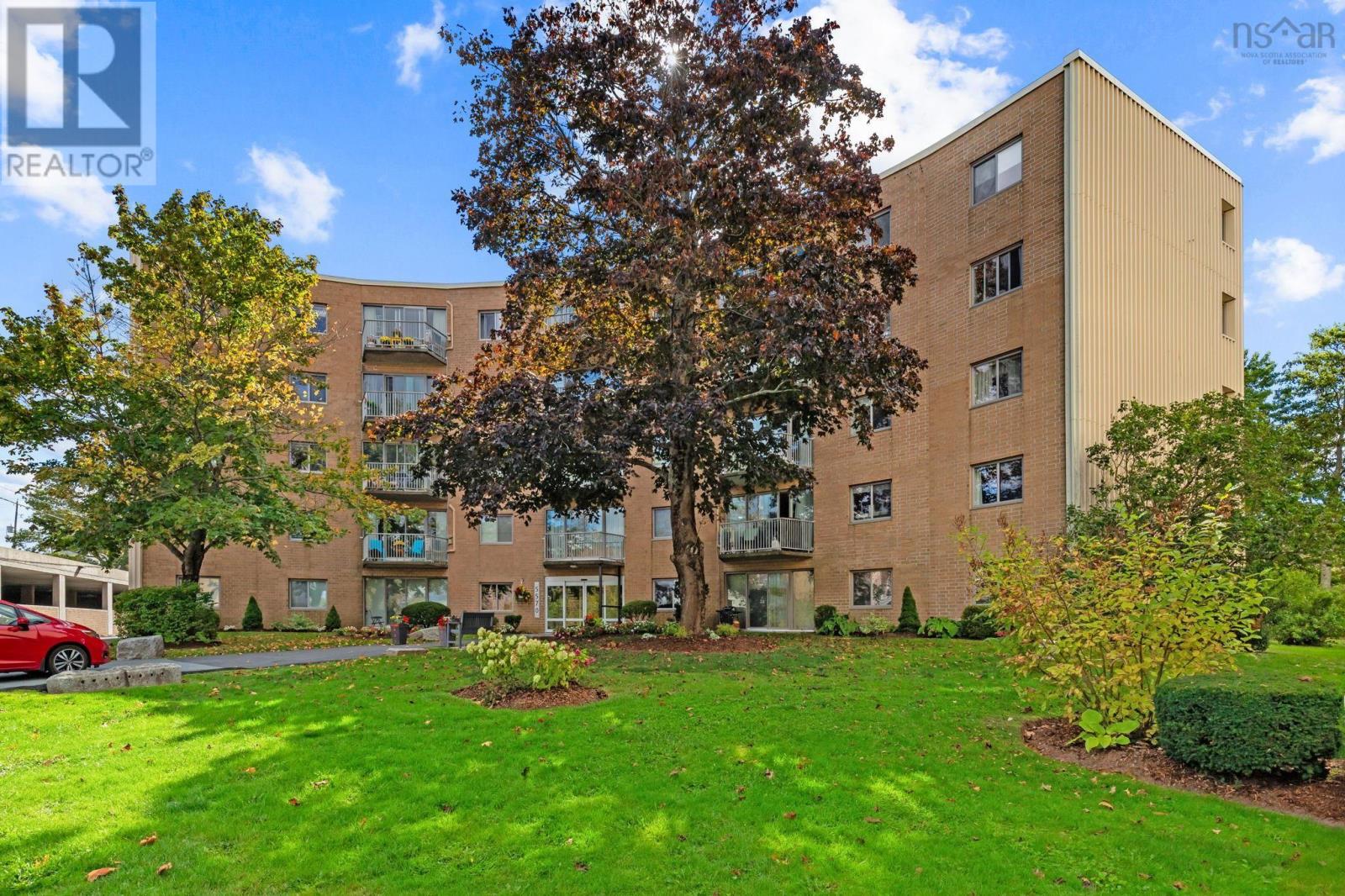 303 5570 Heatherwood Court, Halifax, Nova Scotia  B3K 5N7 - Photo 1 - 202525014