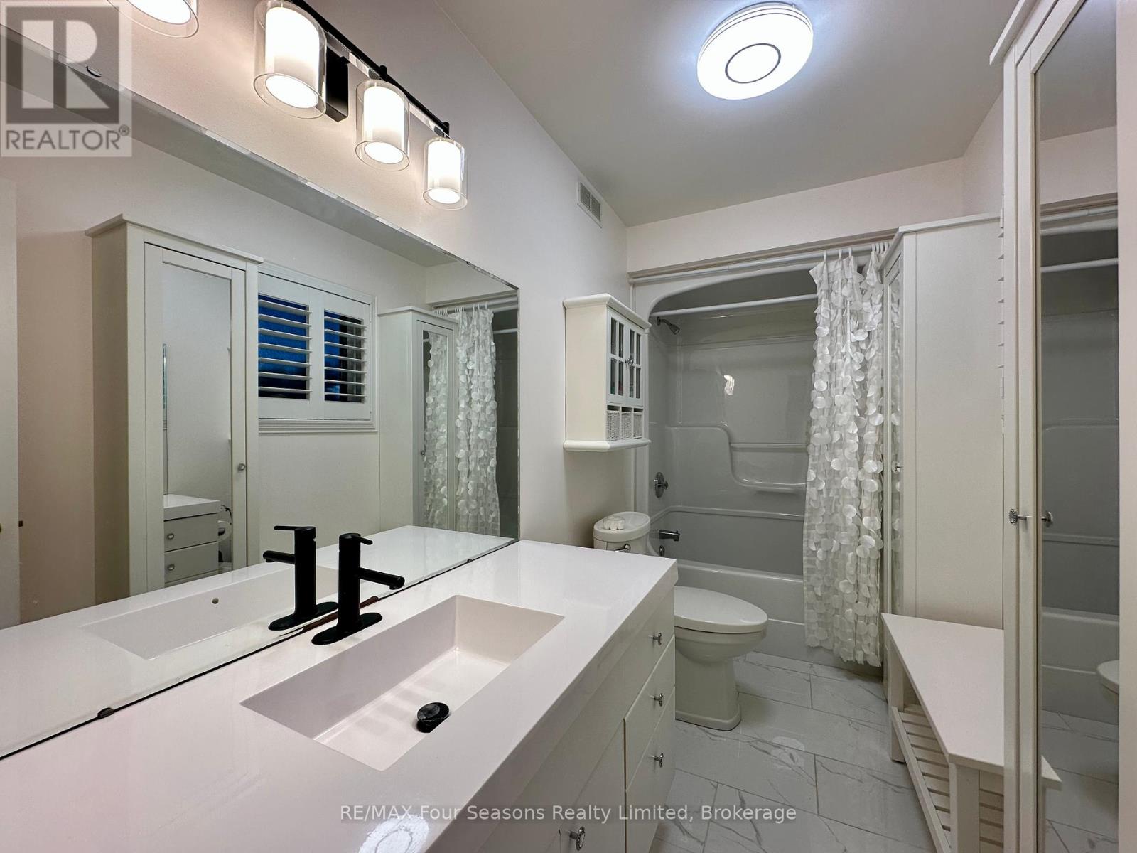 6853 Pine Plains Road, Adjala-Tosorontio, Ontario  L0M 1J0 - Photo 29 - N12446232