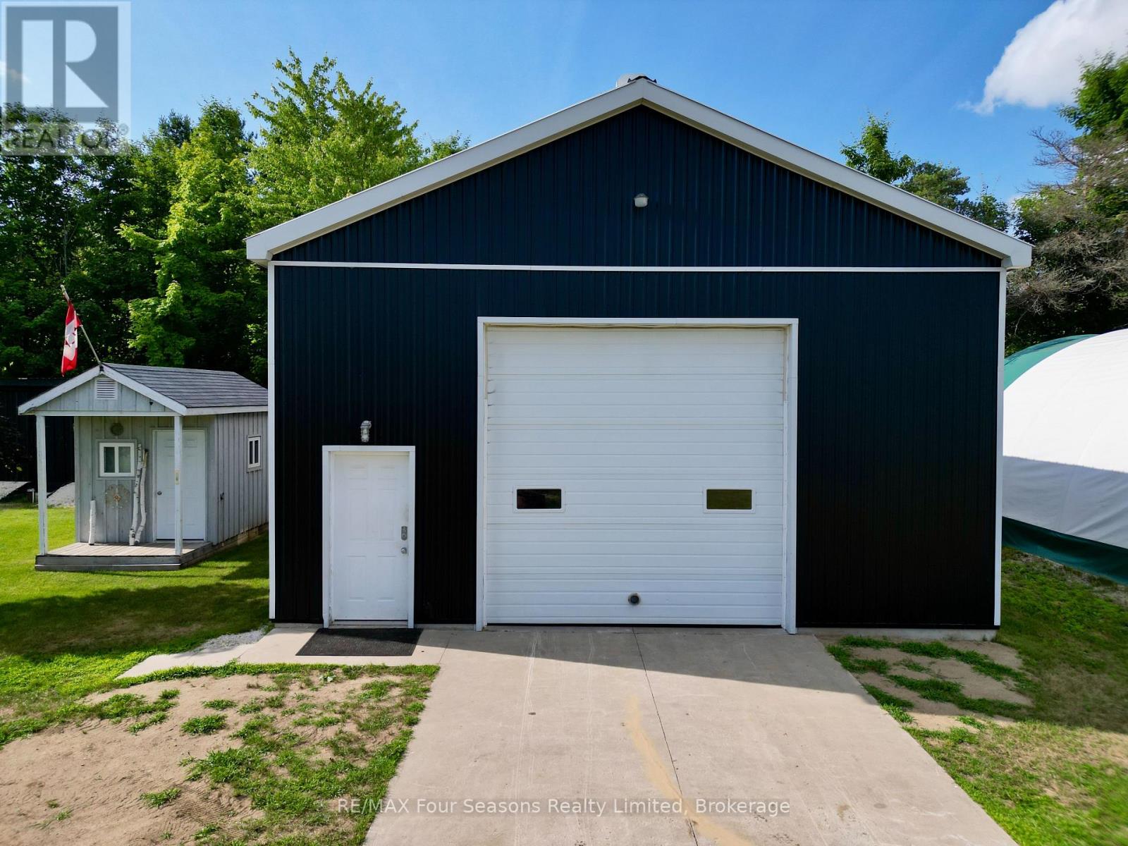 6853 Pine Plains Road, Adjala-Tosorontio, Ontario  L0M 1J0 - Photo 42 - N12446232