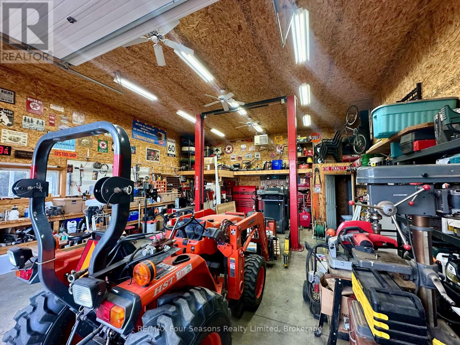 6853 Pine Plains Road, Adjala-Tosorontio, Ontario  L0M 1J0 - Photo 43 - N12446232