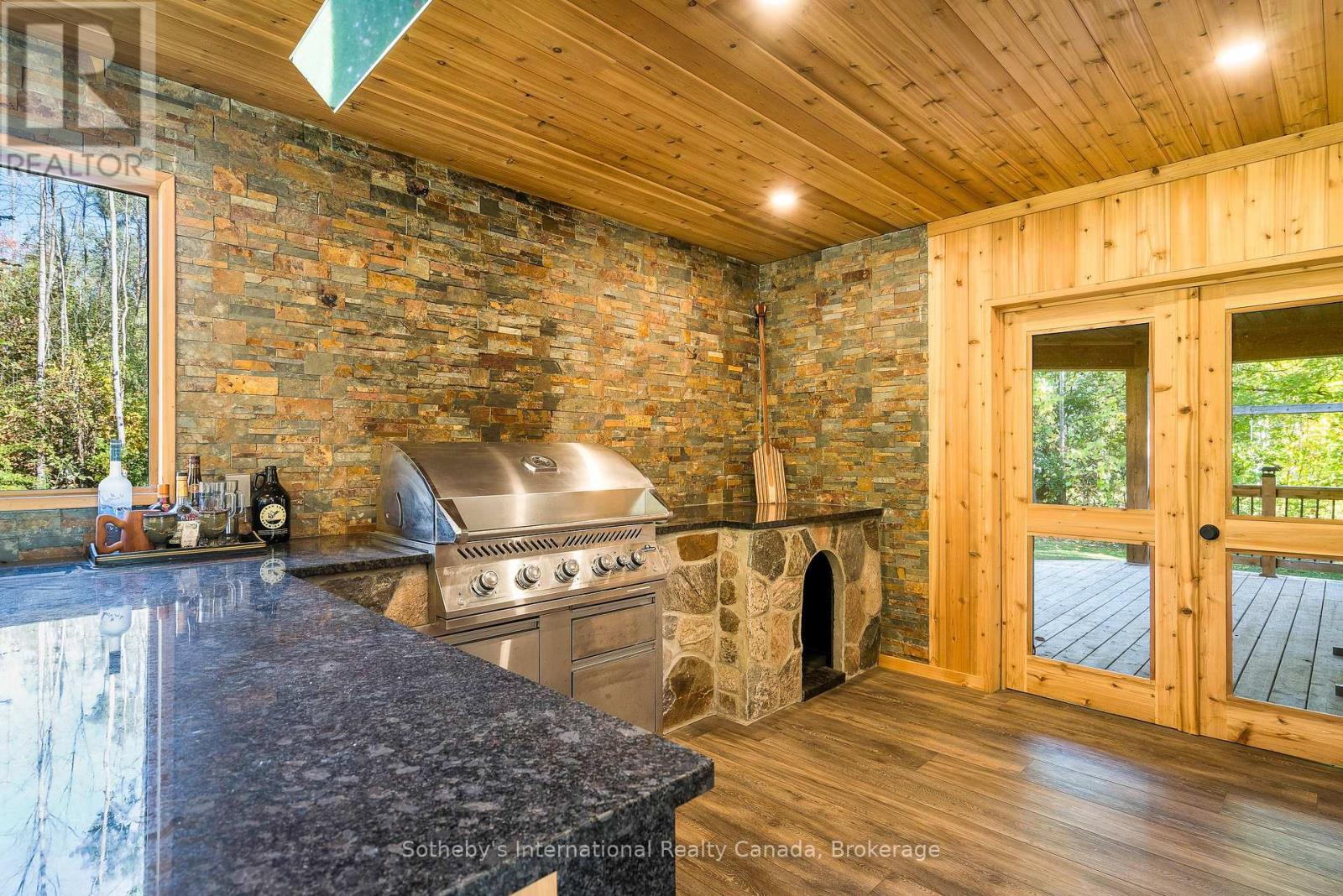 126 Brambel Road, Oro-Medonte, Ontario  L0L 2L0 - Photo 21 - S12446206