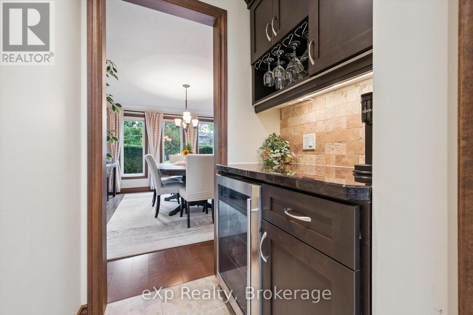 44 Hyland Road, Guelph, Ontario  N1E 1T3 - Photo 16 - X12446191