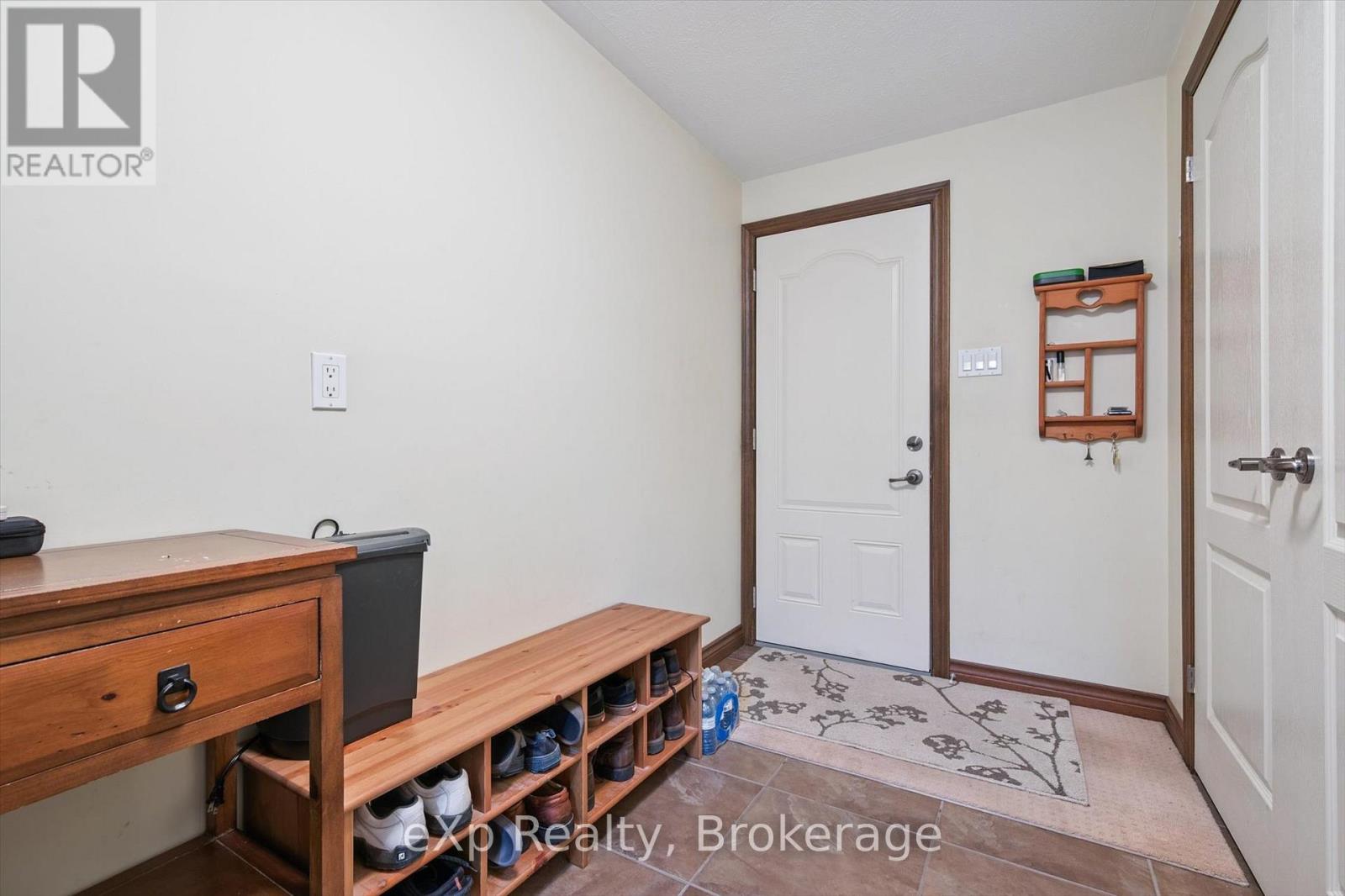 44 Hyland Road, Guelph, Ontario  N1E 1T3 - Photo 28 - X12446191