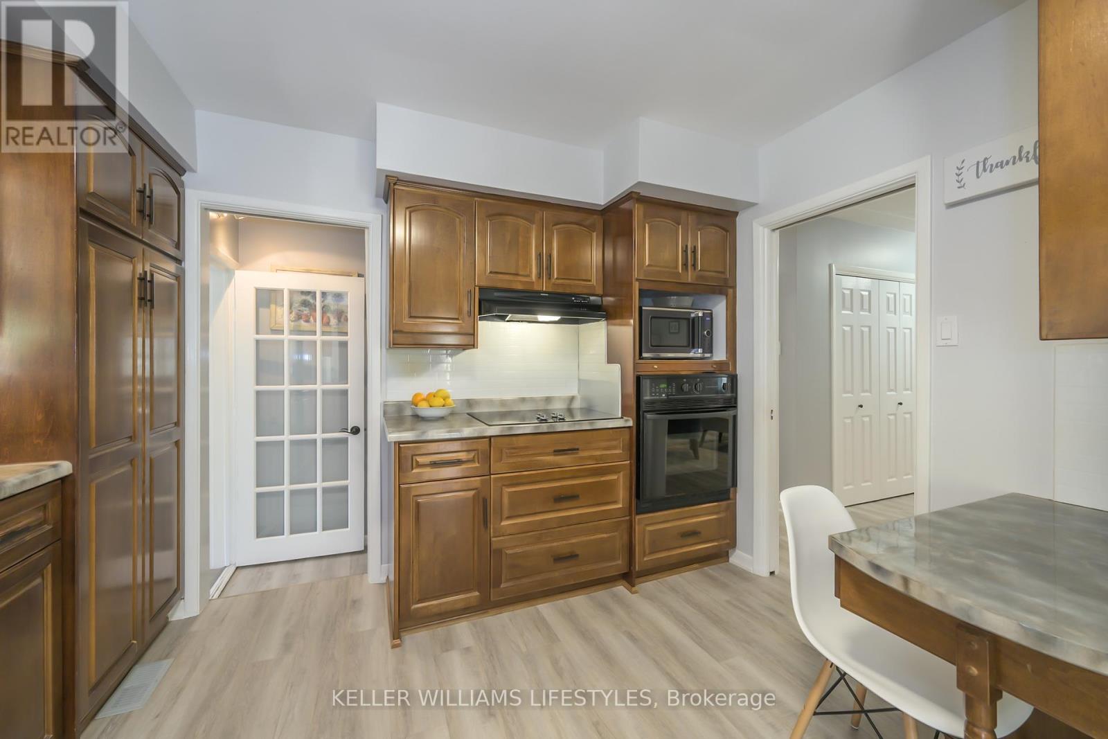 9 Outer Drive, London South, Ontario  N6P 1C5 - Photo 19 - X12446192