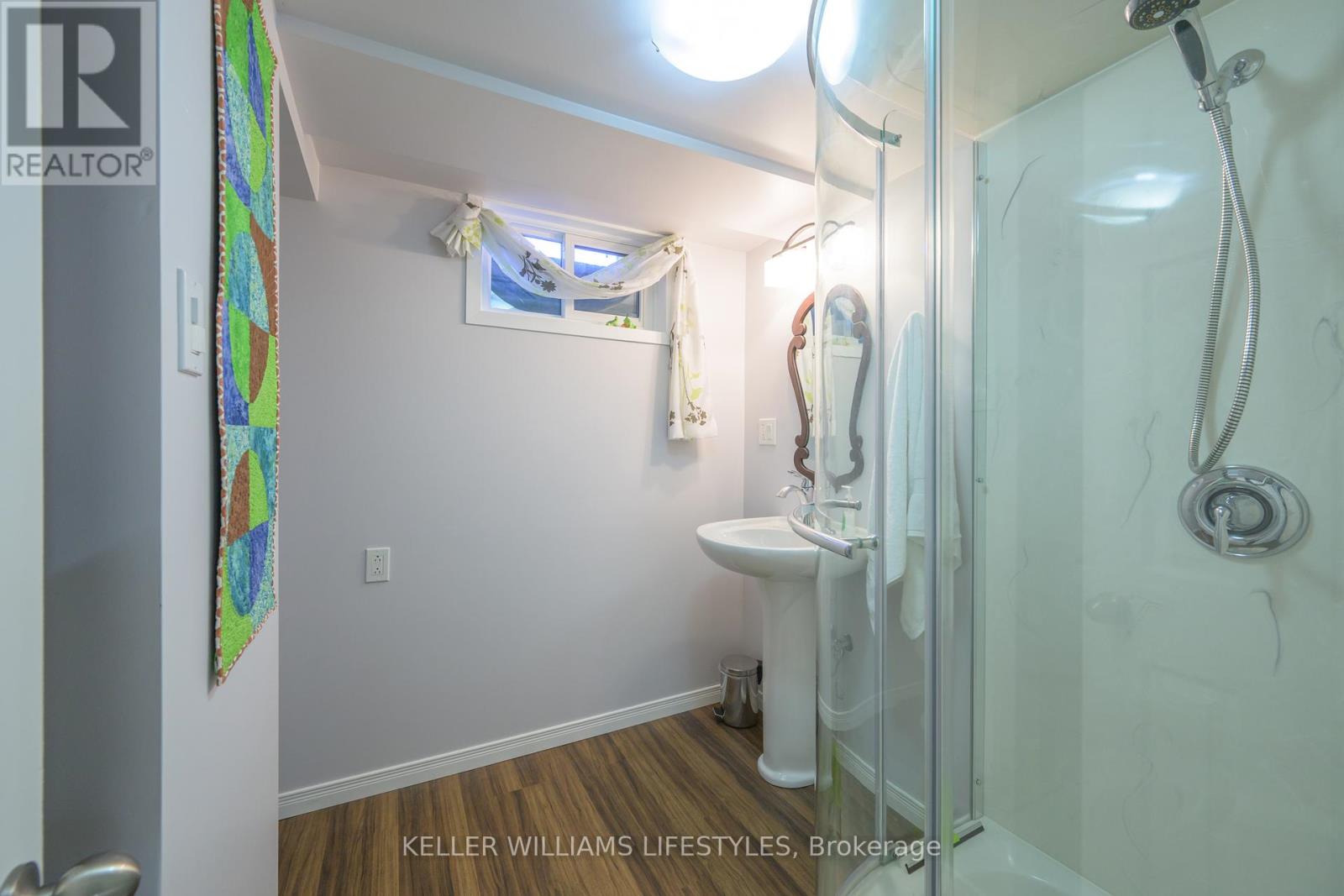 9 Outer Drive, London South, Ontario  N6P 1C5 - Photo 33 - X12446192