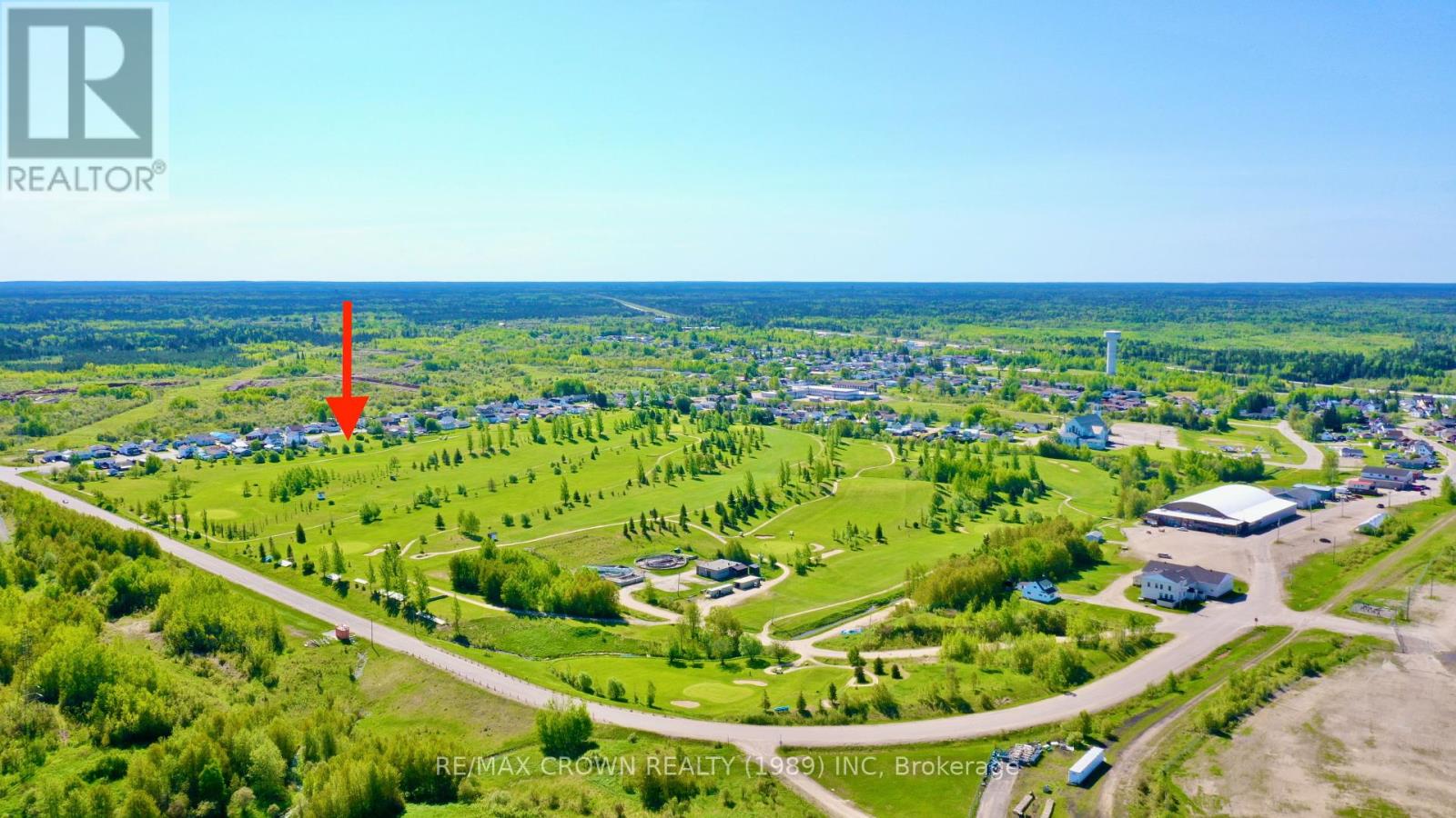 228-232 Ross Road, Smooth Rock Falls, Ontario  P0L 2B0 - Photo 4 - T12446220