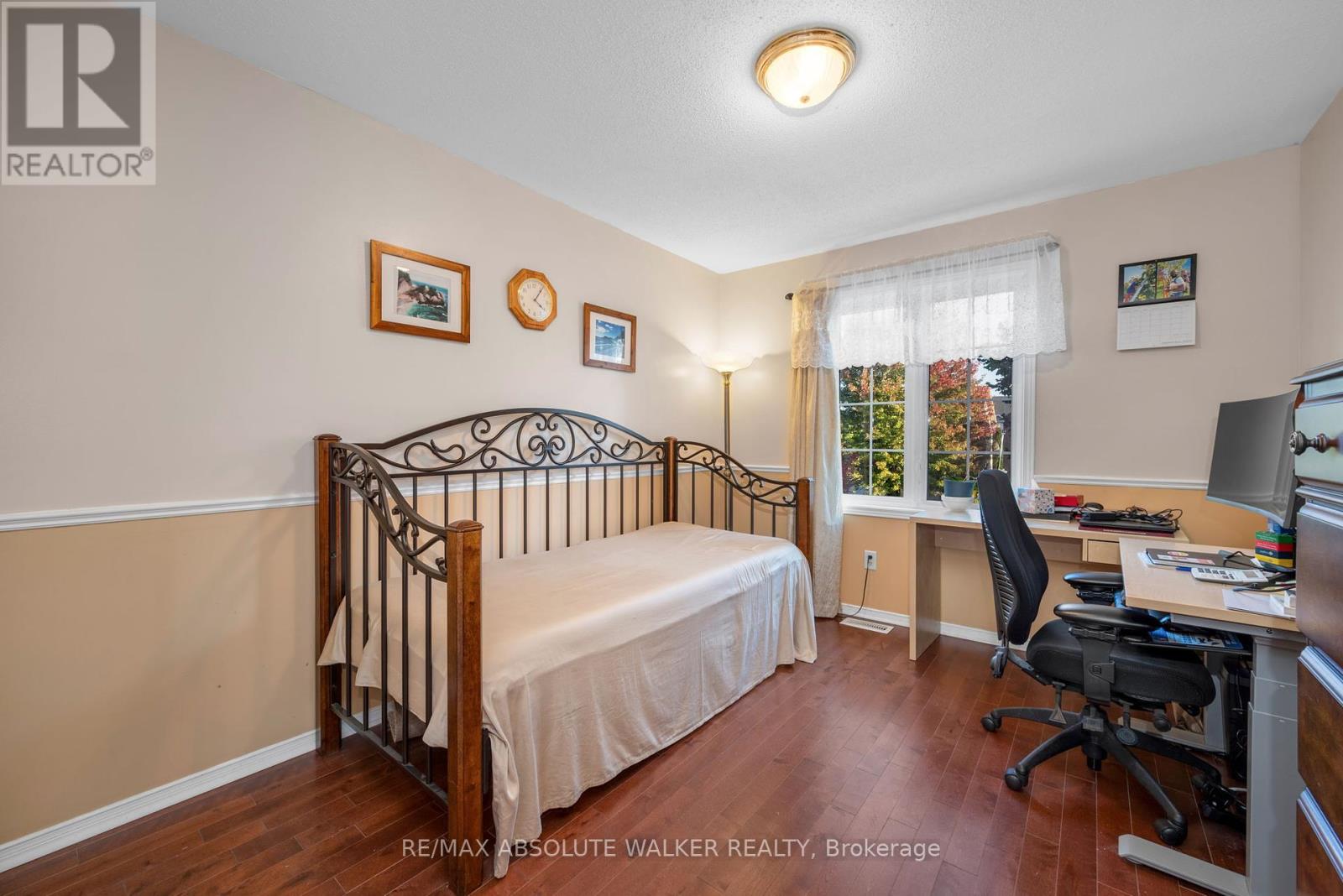 607 Aquaview Drive, Ottawa, Ontario  K4A 4W1 - Photo 21 - X12446234