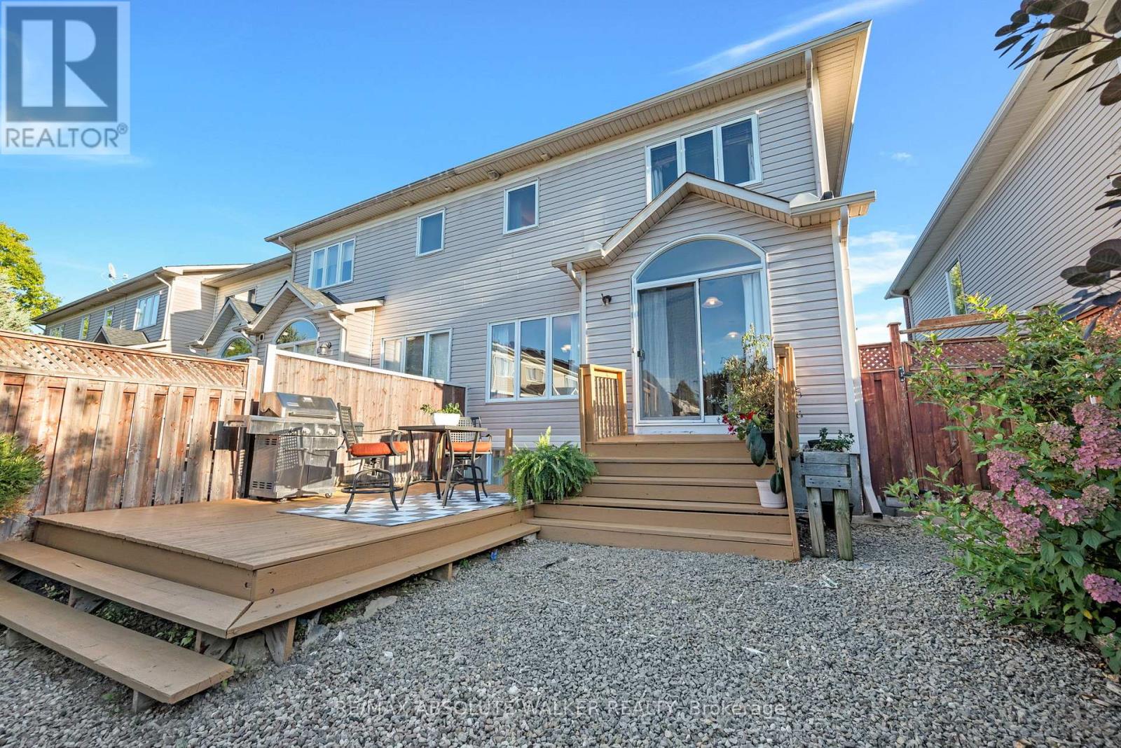 607 Aquaview Drive, Ottawa, Ontario  K4A 4W1 - Photo 28 - X12446234