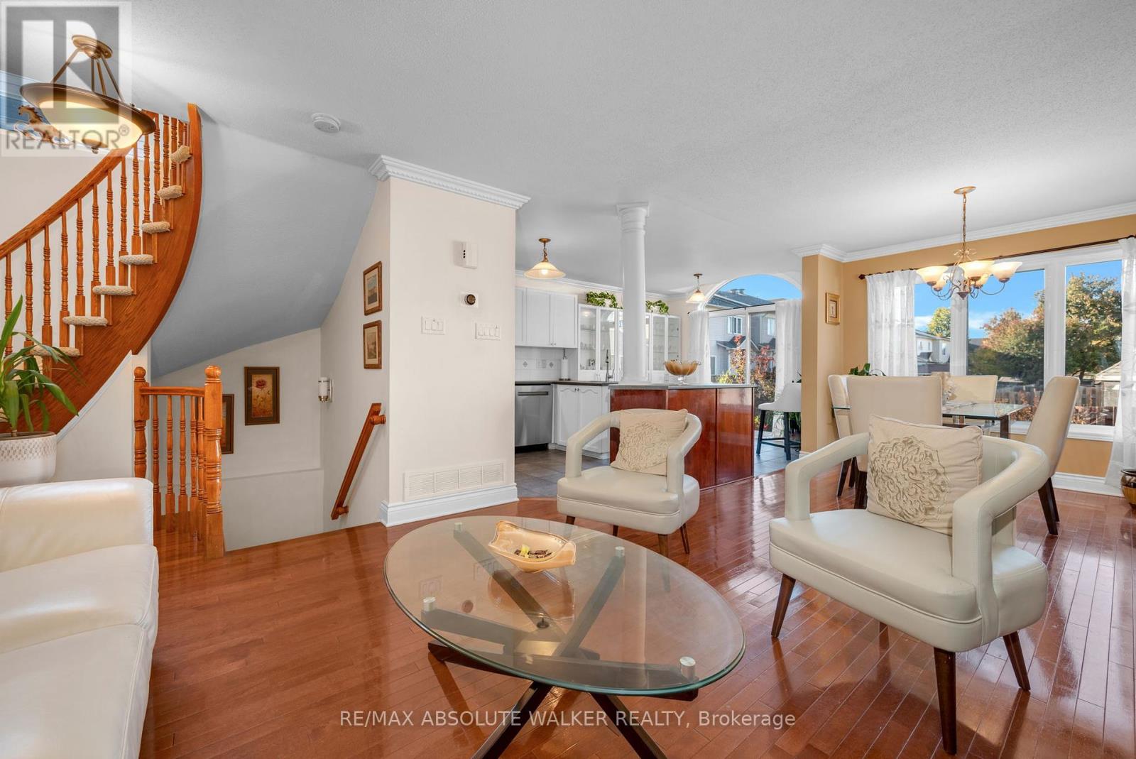 607 Aquaview Drive, Ottawa, Ontario  K4A 4W1 - Photo 8 - X12446234