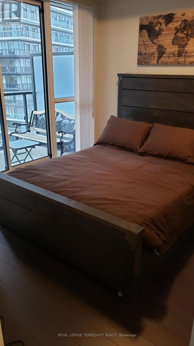 1402 - 39 Annie Craig Drive, Toronto, Ontario  M8V 0H1 - Photo 13 - W12443234