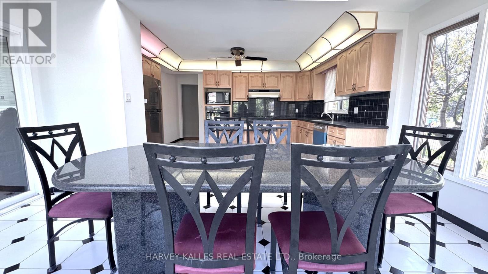 Main Floor - 6 Raven Road, Toronto, Ontario  M6L 2A6 - Photo 8 - W12444022