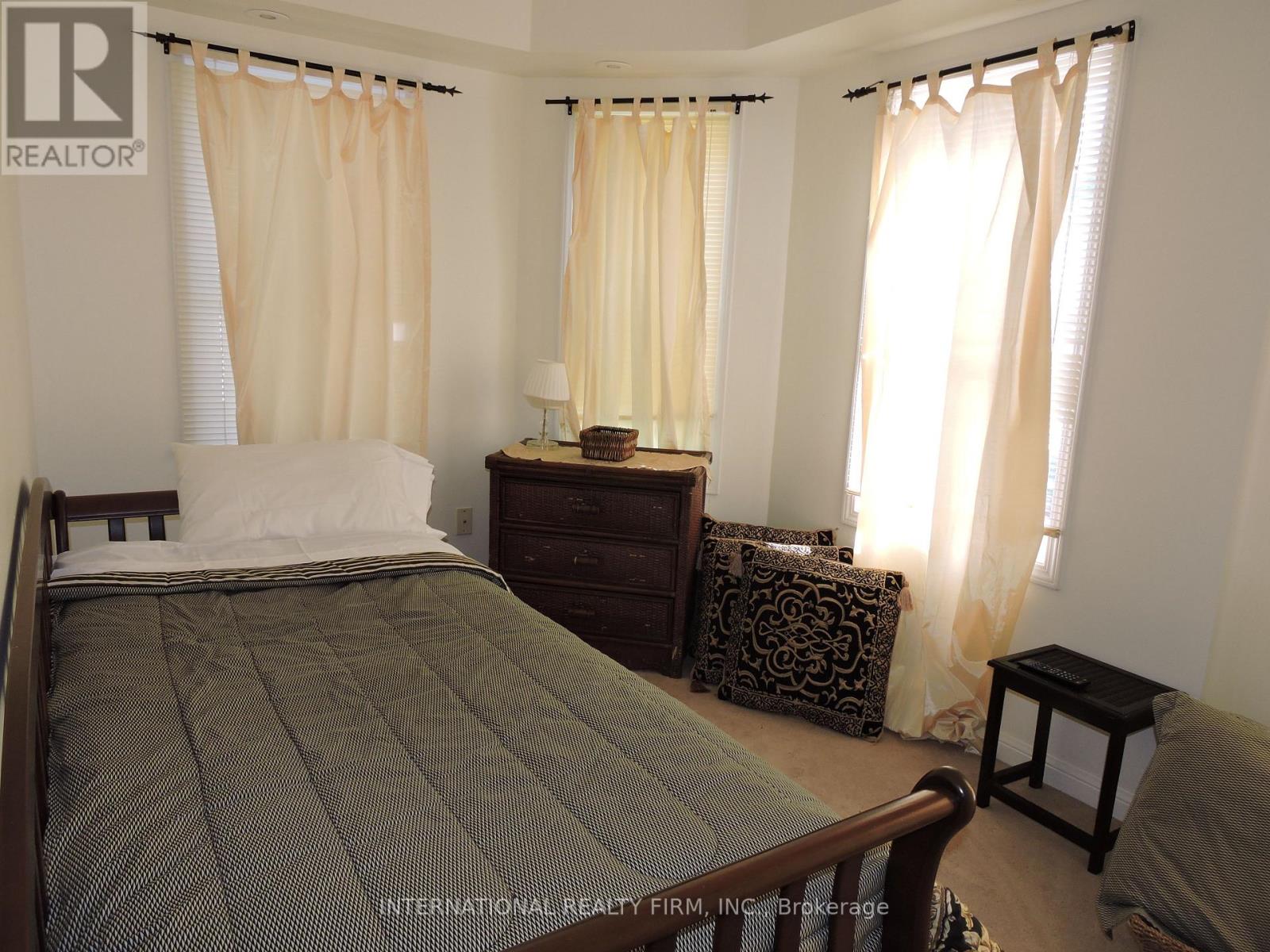24 - 5035 Oscar Peterson Boulevard, Mississauga, Ontario  L6H 4J4 - Photo 8 - W12446167