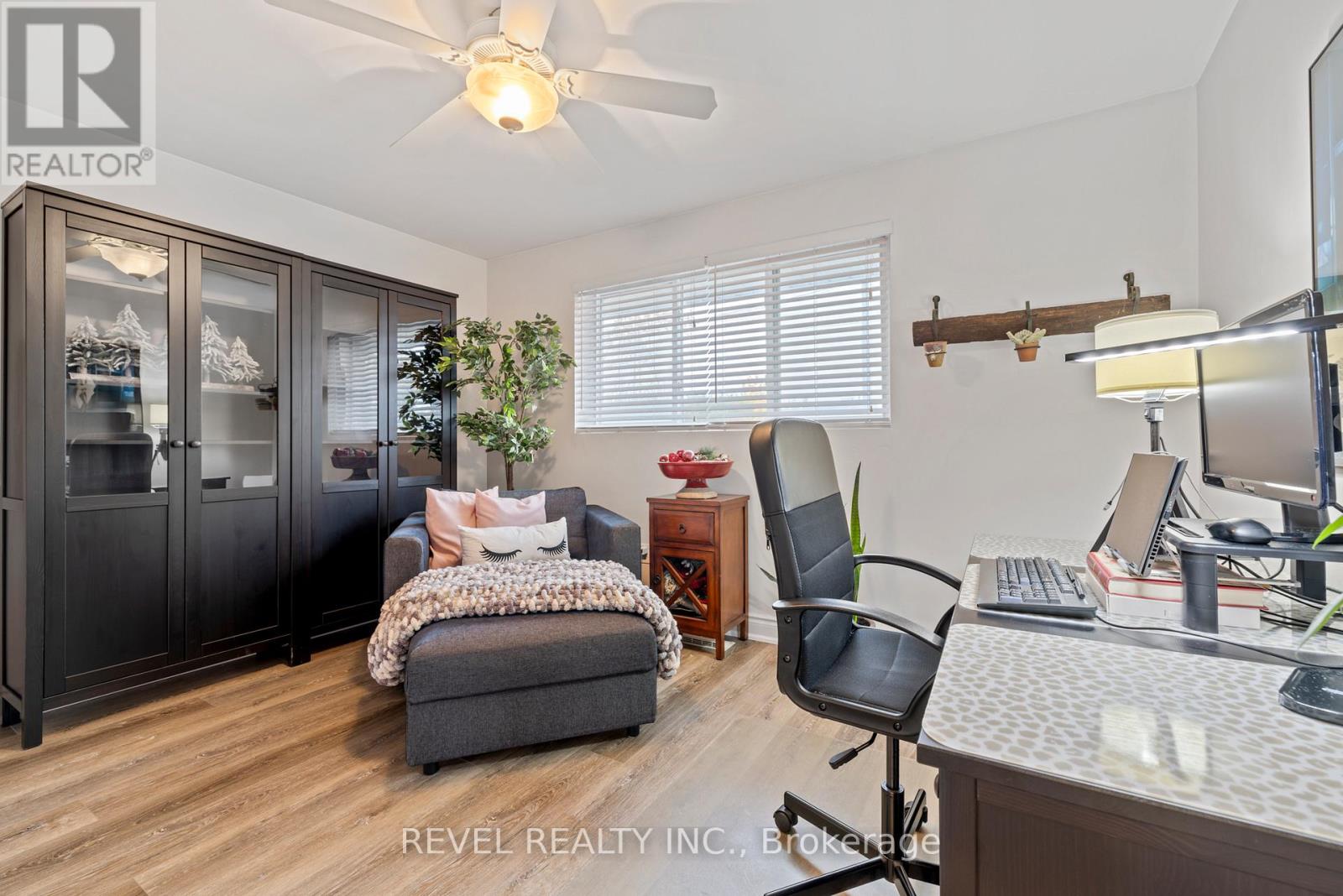 93 Willowridge Road, Toronto, Ontario  M9R 3Z5 - Photo 18 - W12446177