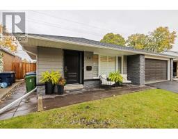 93 WILLOWRIDGE ROAD, Toronto, Ontario