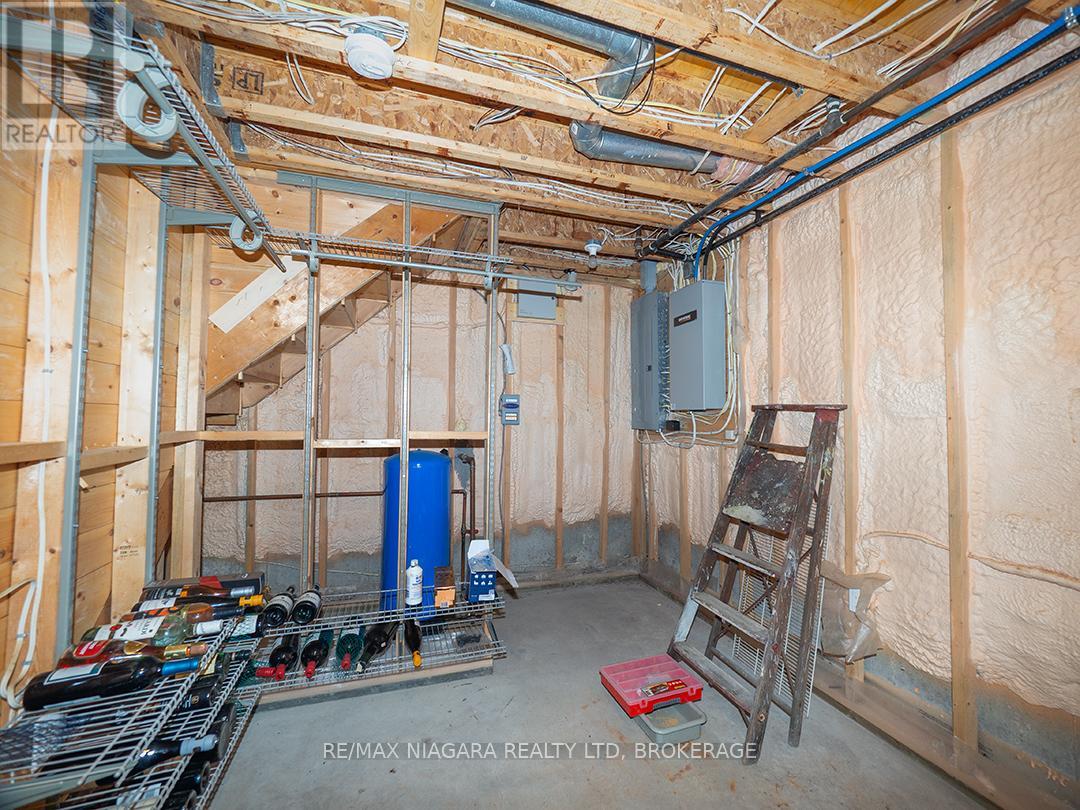 12895 Old Lakeshore Road W, Wainfleet, Ontario  L0S 1V0 - Photo 28 - X12446231
